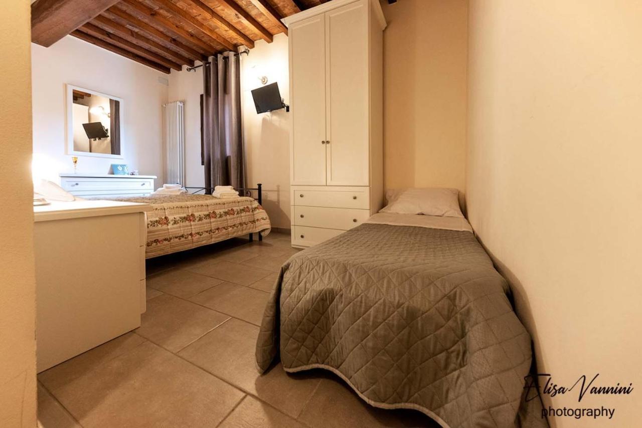 Appartamento Sole-Luna Colleoli Extérieur photo