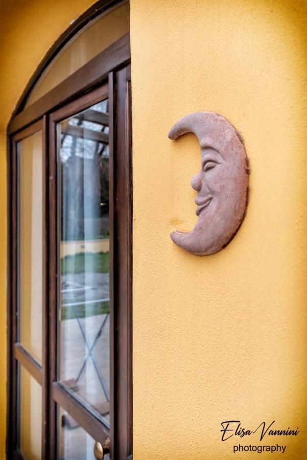 Appartamento Sole-Luna Colleoli Extérieur photo